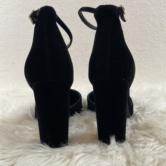 LULUS Laura Black & Gold Velvet Ankle Strap Chunky Heels Size 8.5 NEW - Picture 6 of 15